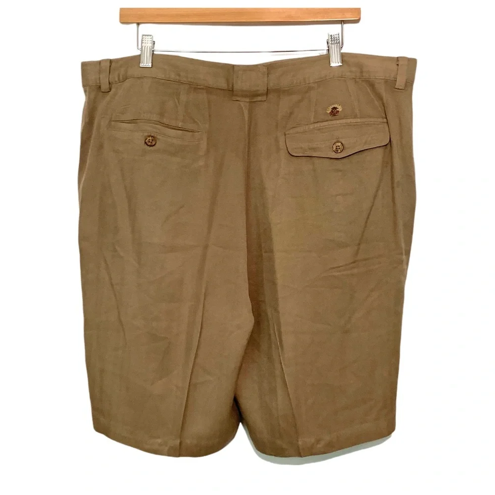 Tommy Bahama Taupe Havana Herringbone Pleated Silk Shorts Size 40 9” Inseam